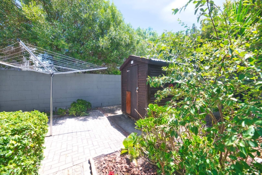 5 Bedroom Property for Sale in Vermont Western Cape